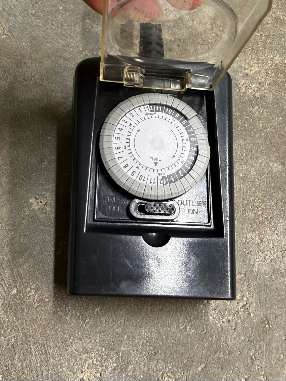 Lot 5 Intermatic Utilitech Plug In Outlet Timers Tested Indoor Outdoor - Picture 6 of 9